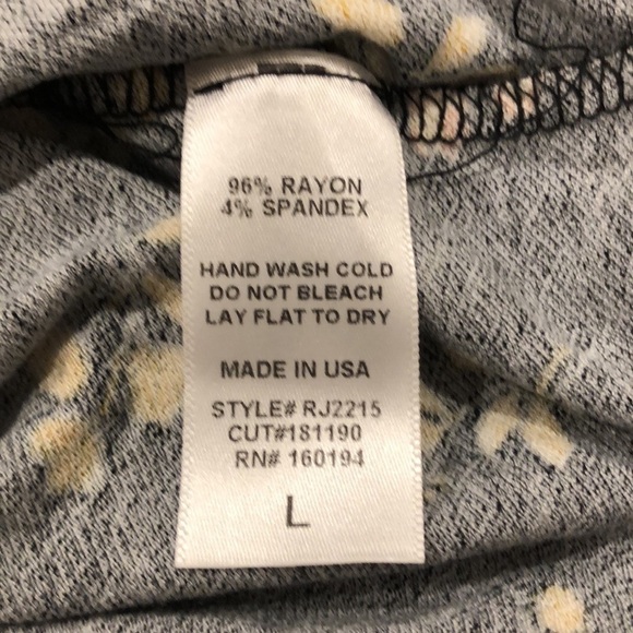 By Together top black floral smock chest butterfly sleeves size  L - Picture 5 of 8